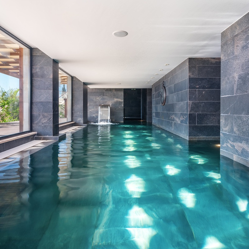 Exclusive Golf | AP Maria Nova Lounge