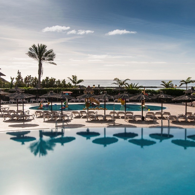 Exclusive Golf Sheraton Fuerteventura golf holidays. golf breaks to